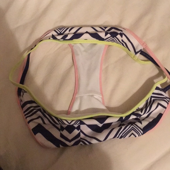 Victoria’s Secret bikini bottom 👙 - Picture 6 of 7